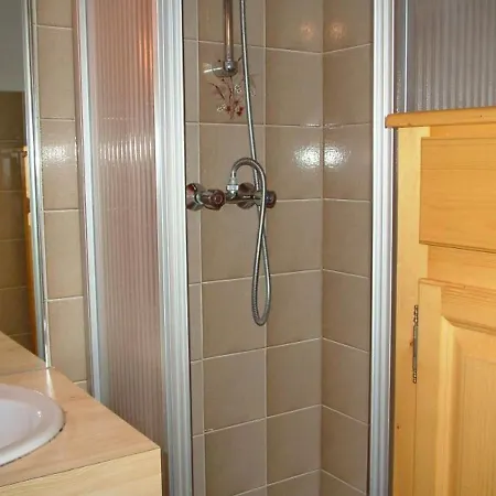 En Mezzanine, Pres Des Pistes, Balcon Sud/est, Garage Prive - Fr-1-464-35 * Pralognan-la-Vanoise